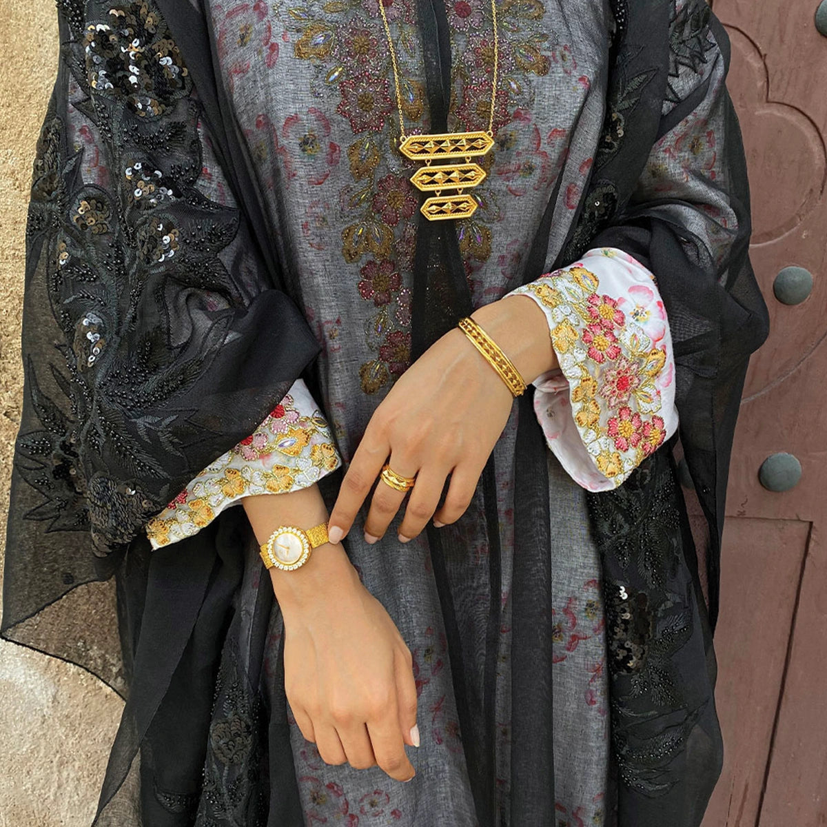 Anaqa / Necklace Gold