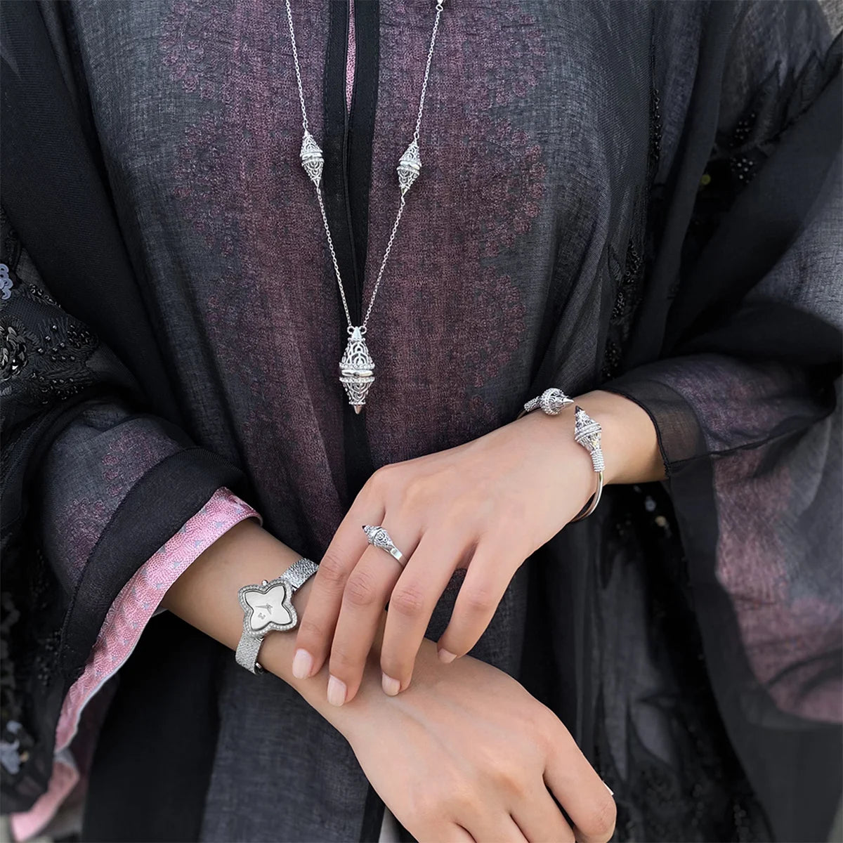 LAN01_1 | MINIMALIST