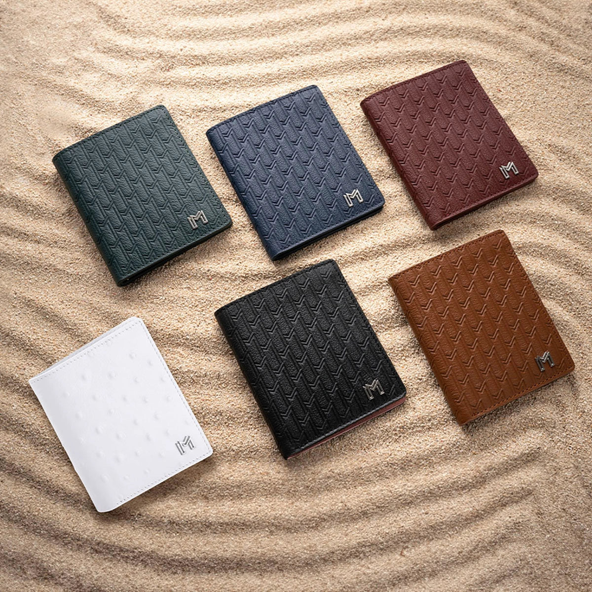 جلد الجمل كحلي / فضي