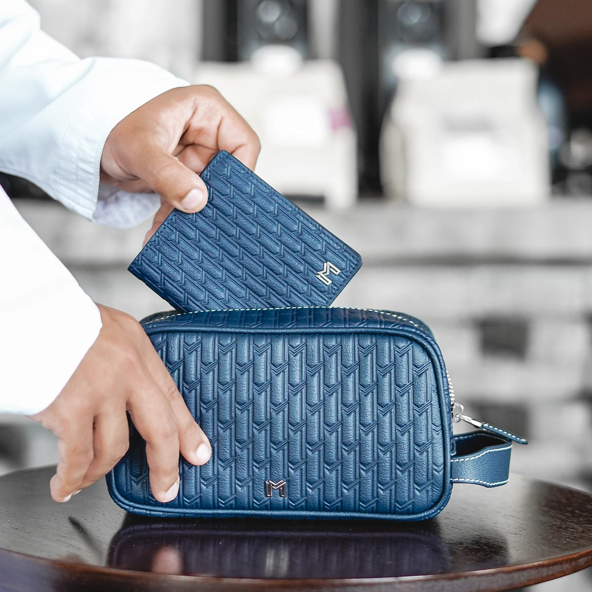 LTP01-07_1 | MINIMALIST