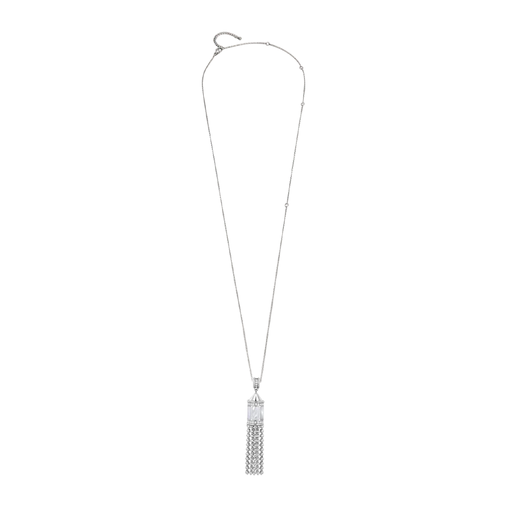 صدف / قلادة باللون الفضي