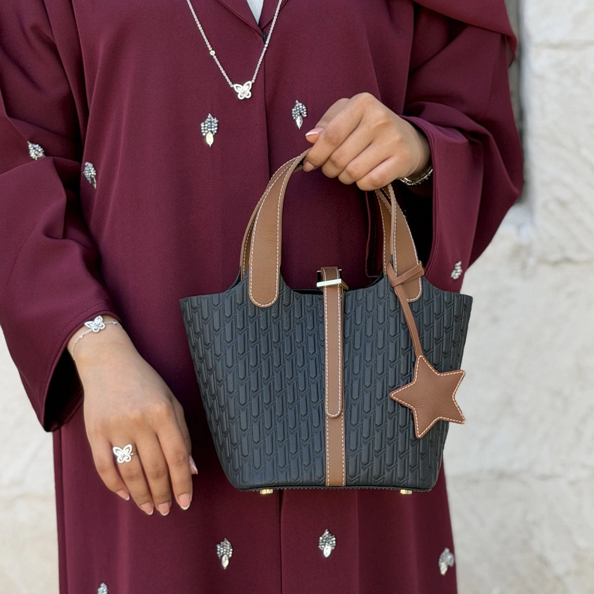 Leather Charm / Tan Star