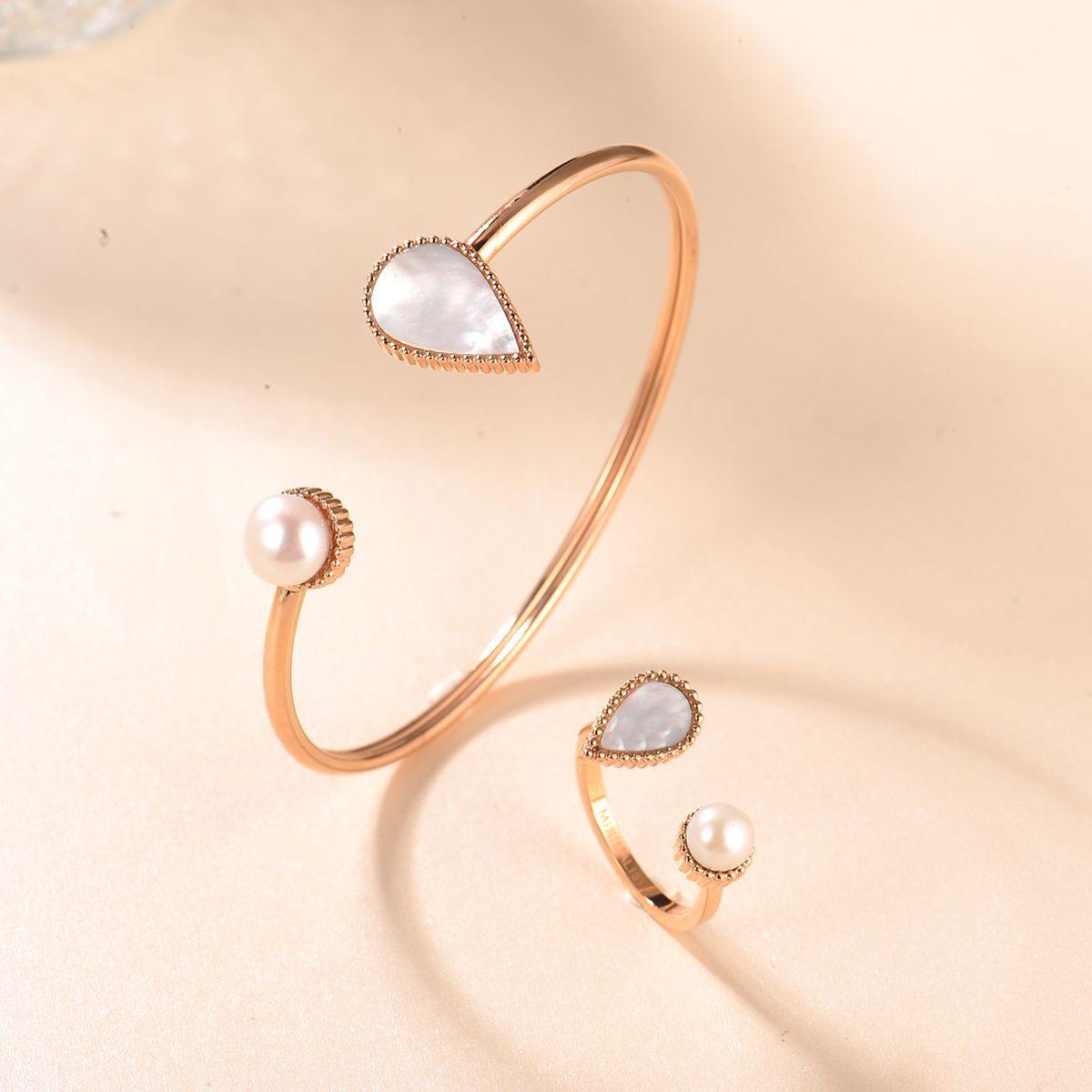 Drop / Bangle Rose Gold - MINIMALIST