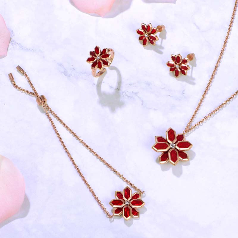 لوتس /إسورة الحجر الأحمر باللون الروز قولد